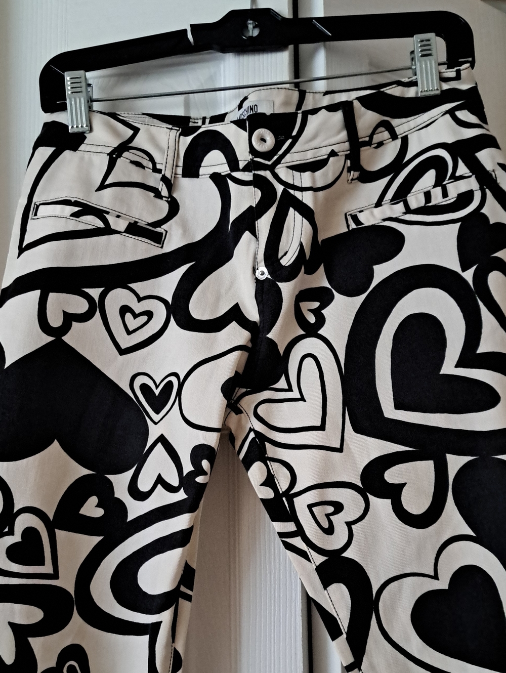 Moschino Vintage Graphic Donna  Hearts  Flare Jeans In  Black & Cream. Sz28 EUC - Picture 2 of 8